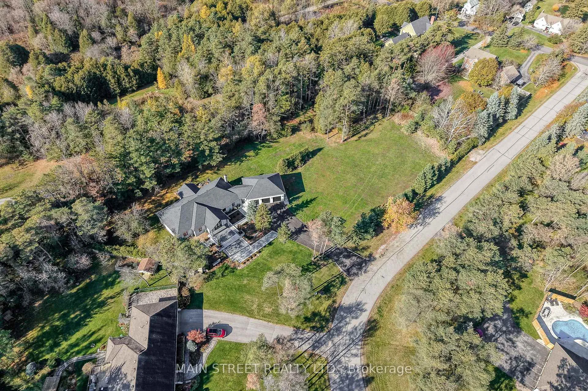 Photo 5 of 2 Gooseberry Lane, Uxbridge, Rural Uxbridge — HOMEH