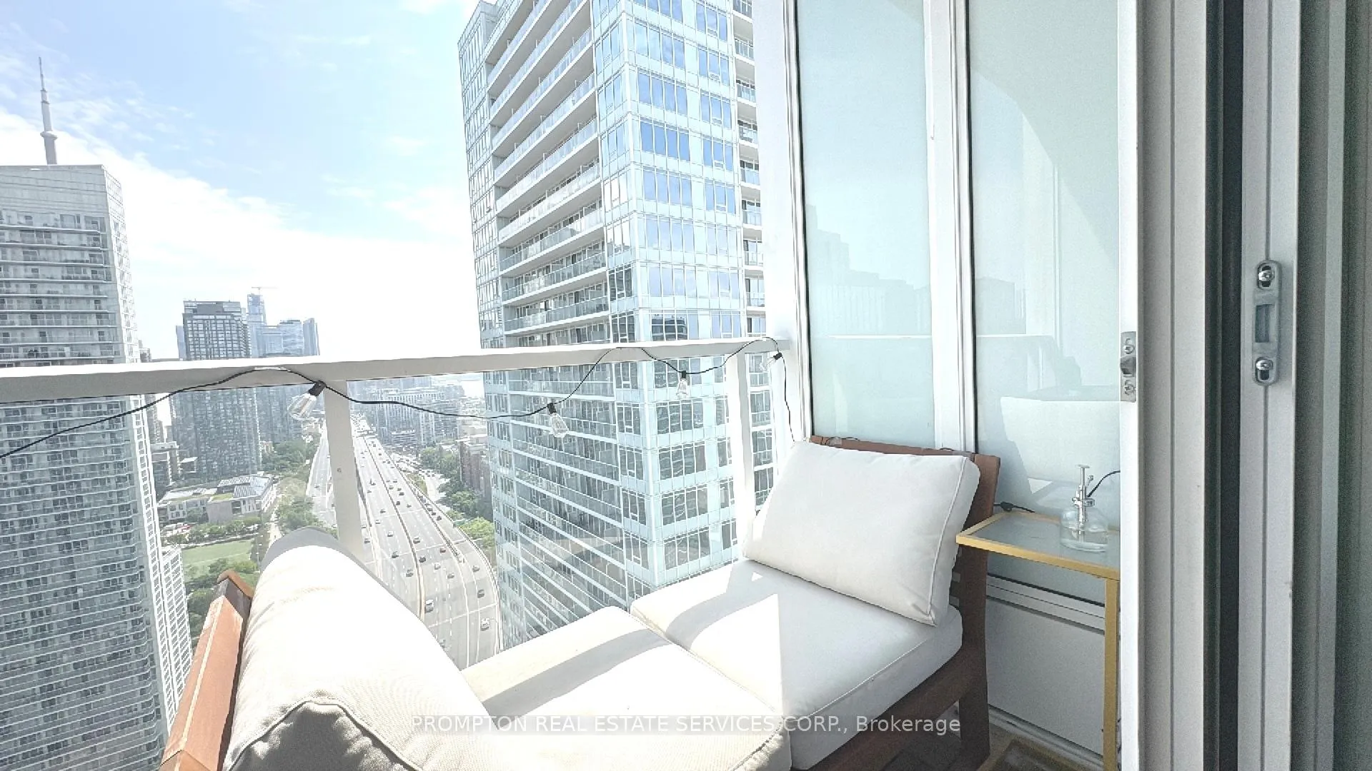 Photo 12 of Unit 3506, 19 Bathurst Street, Toronto, Waterfront Communities — HOMEH
