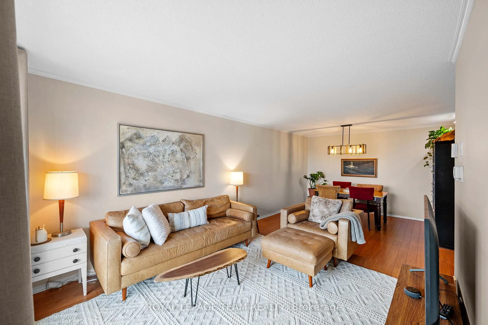 Photo 13 of Unit 402, 1705 Playfair Drive, Ottawa, Playfair Park — HOMEH