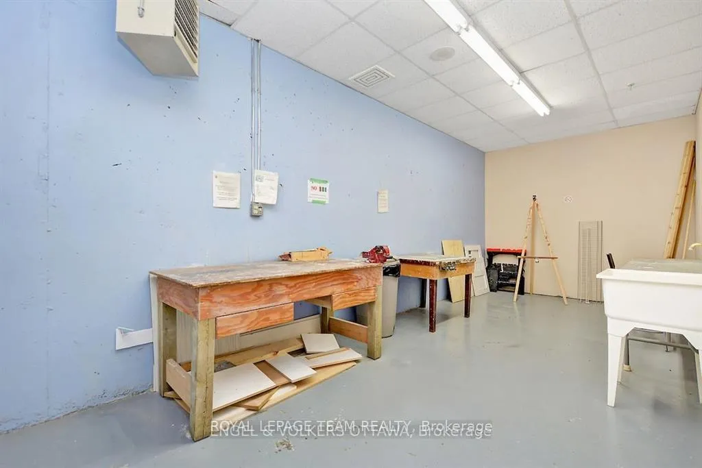 Photo 32 of Unit 402, 1705 Playfair Drive, Ottawa, Playfair Park — HOMEH