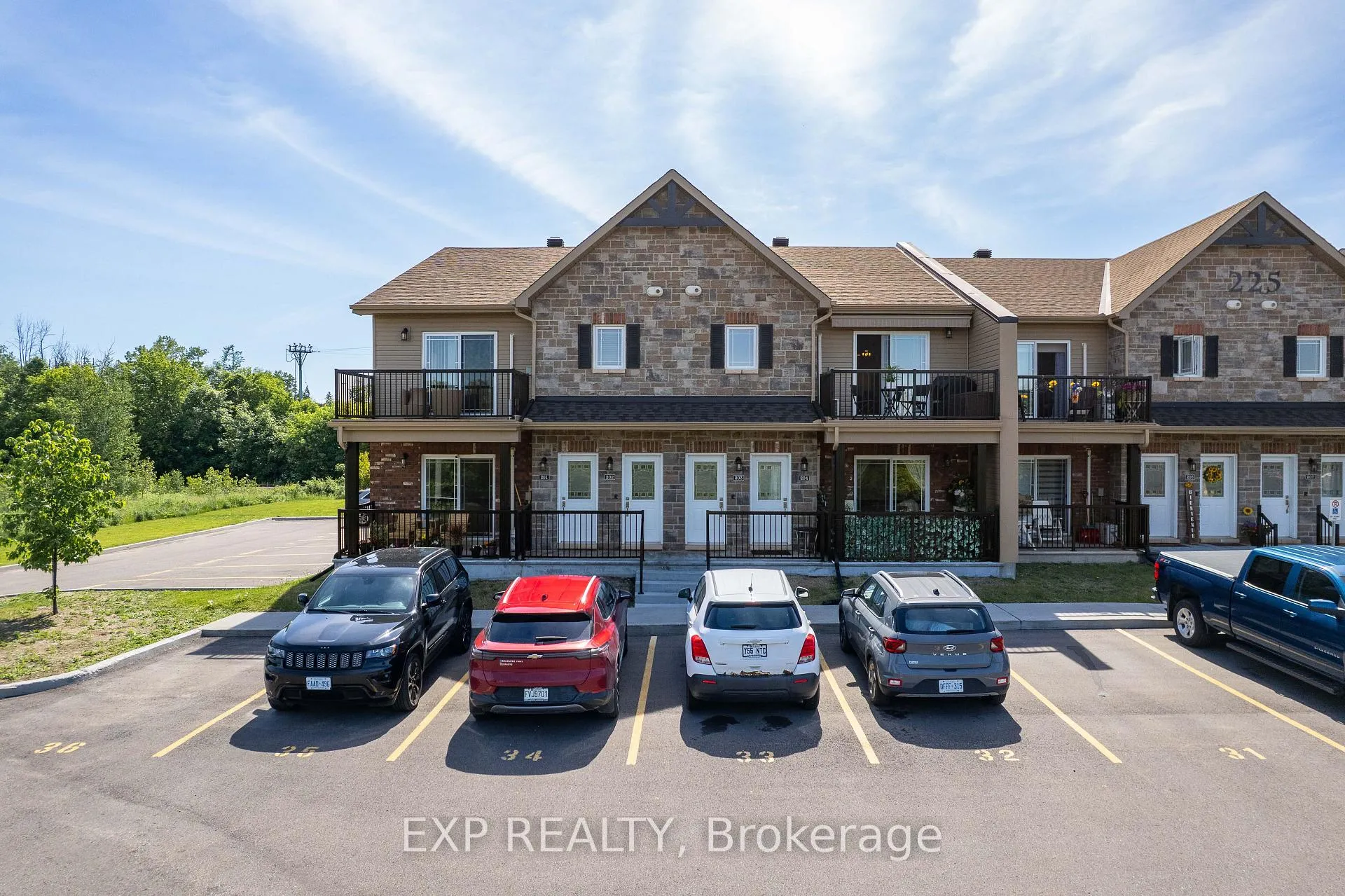 Photo of Unit 203, 225 Spence Avenue