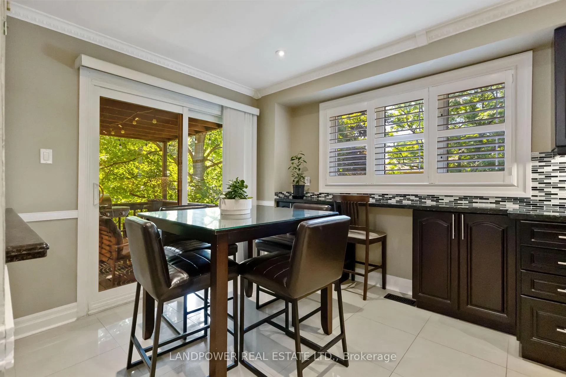 Photo 11 of 23 Fry Court, Markham, Old Markham Village — HOMEH