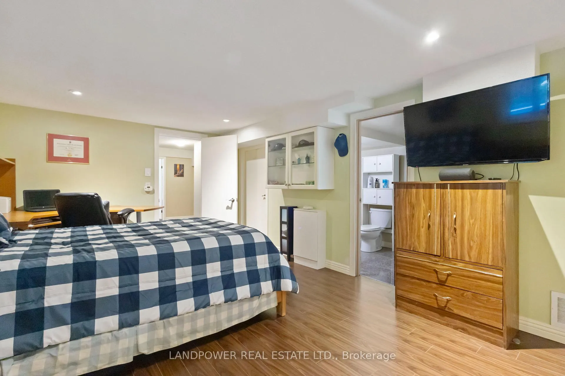 Photo 30 of 23 Fry Court, Markham, Old Markham Village — HOMEH