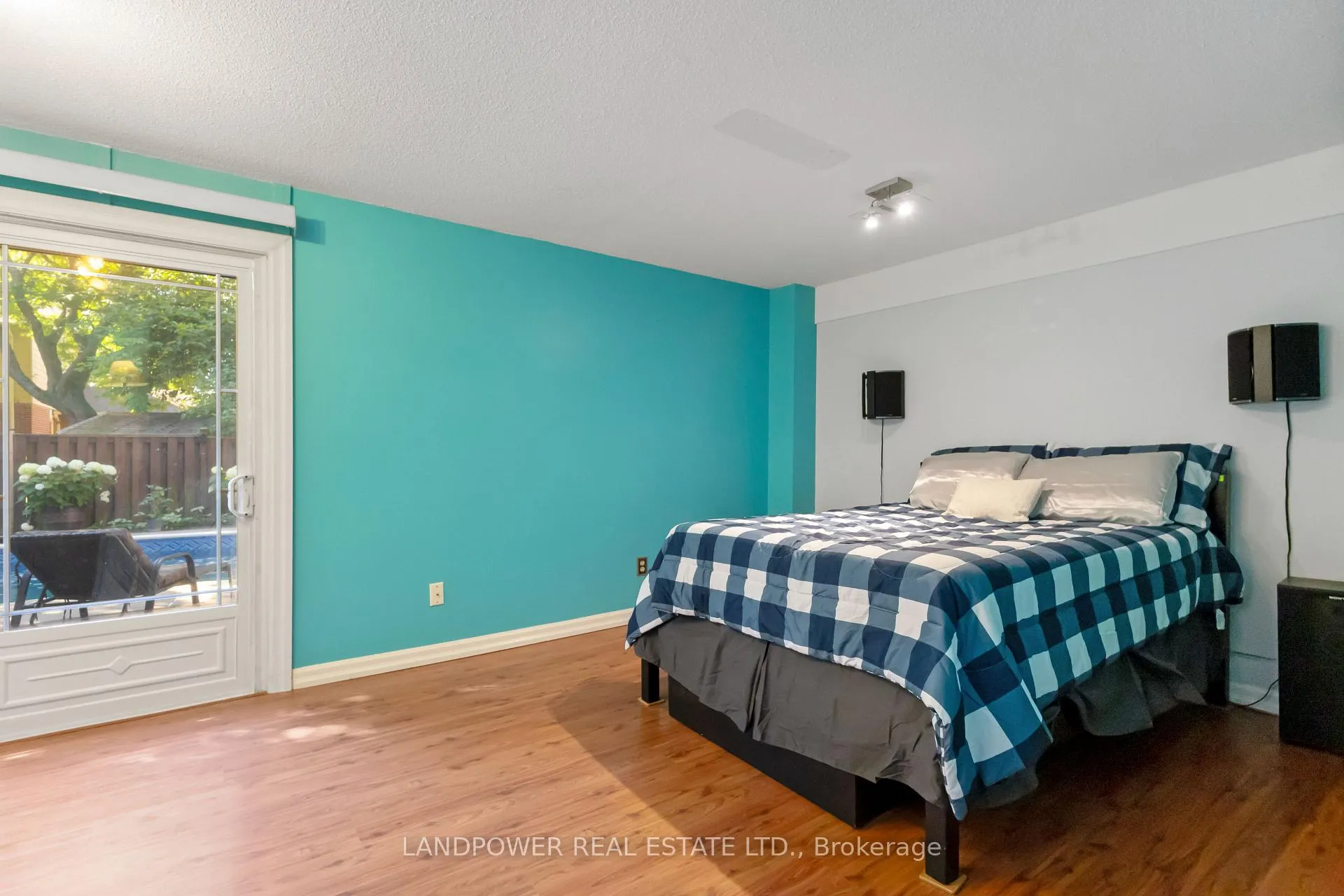 Photo 33 of 23 Fry Court, Markham, Old Markham Village — HOMEH