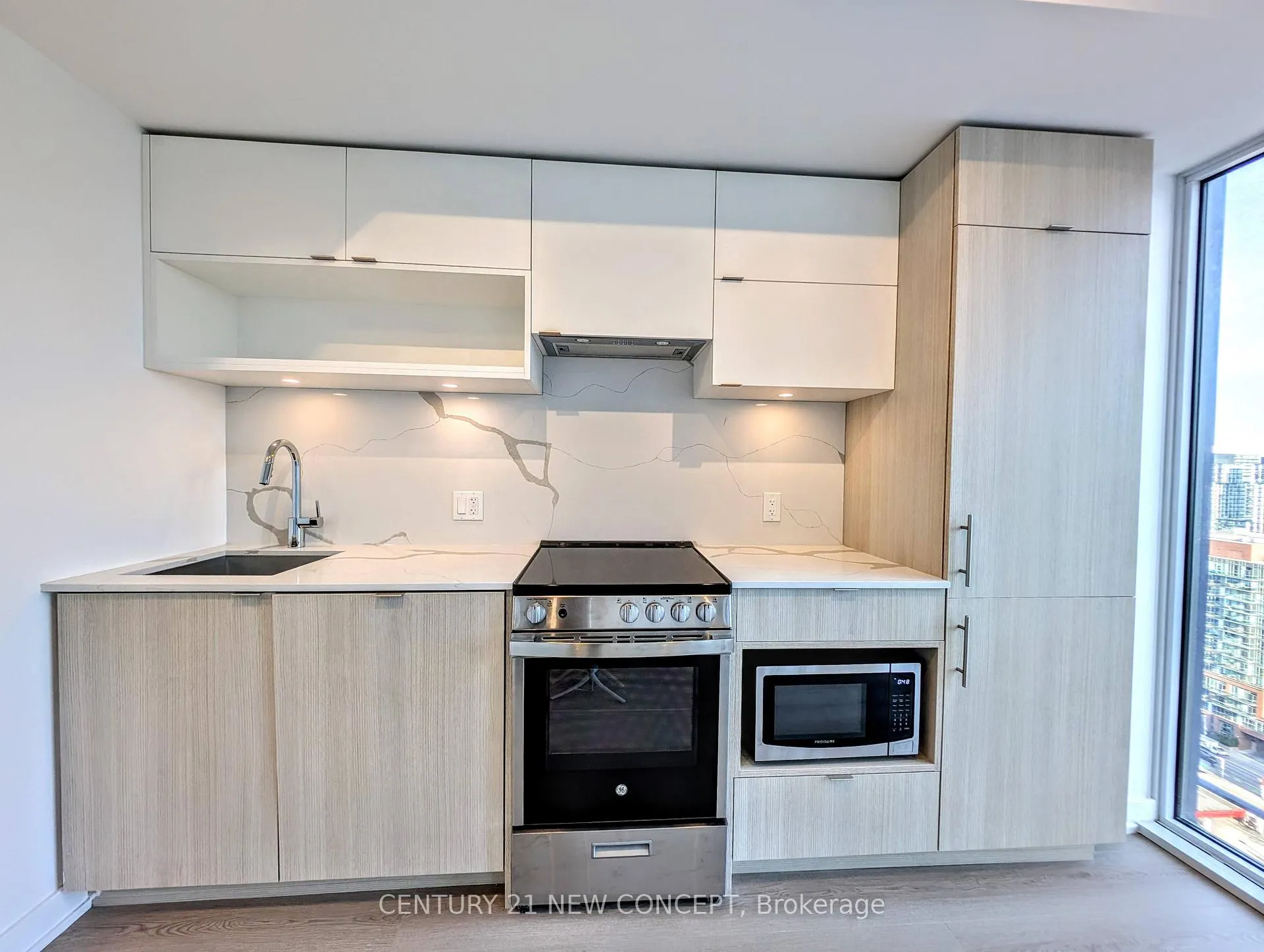 Photo 6 of Unit 2807, 100 Queen Street E, Toronto, Church-Yonge Corridor — HOMEH