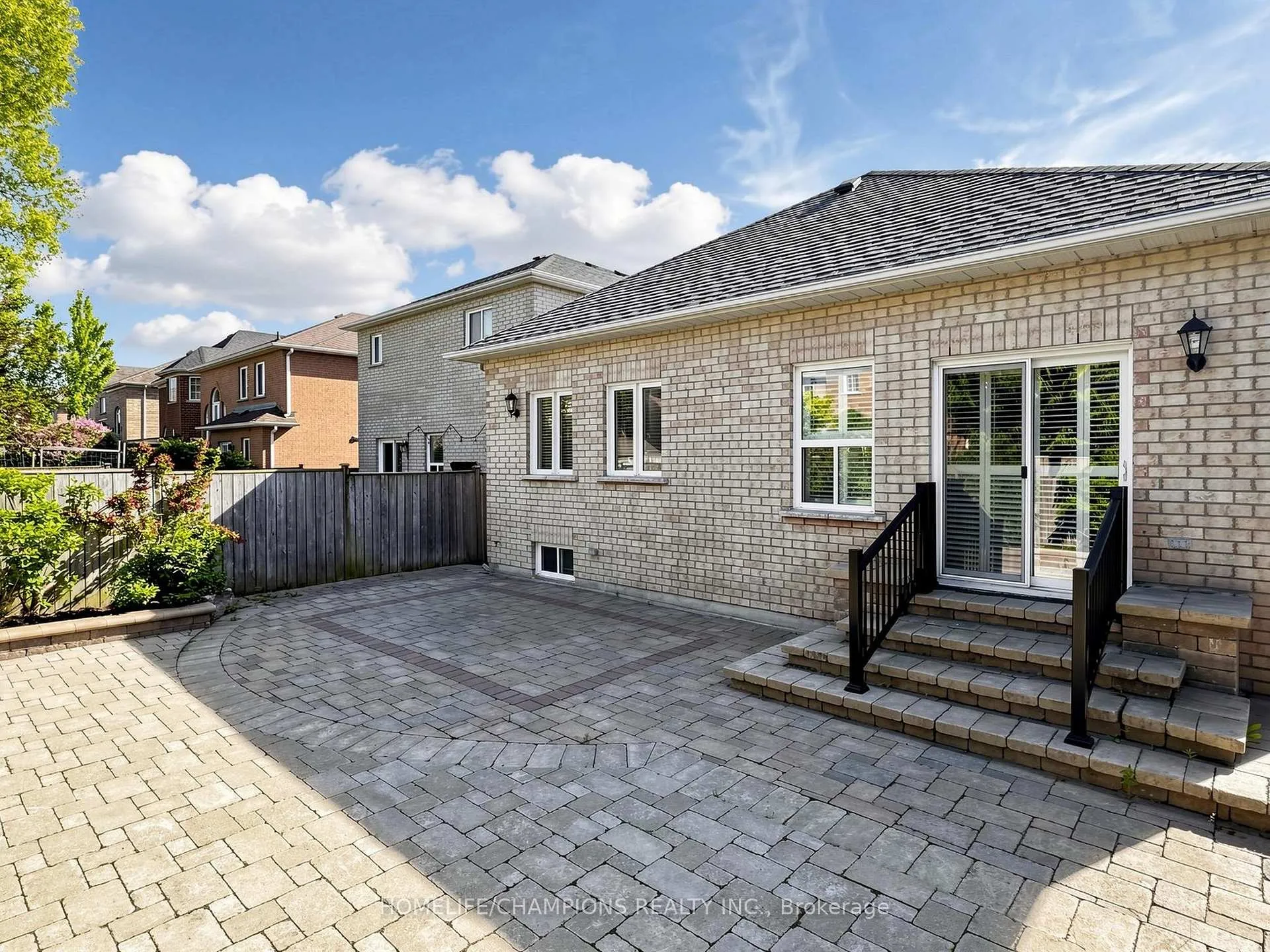 Photo 41 of 79 Abbyview Drive W, Whitby, Williamsburg — HOMEH