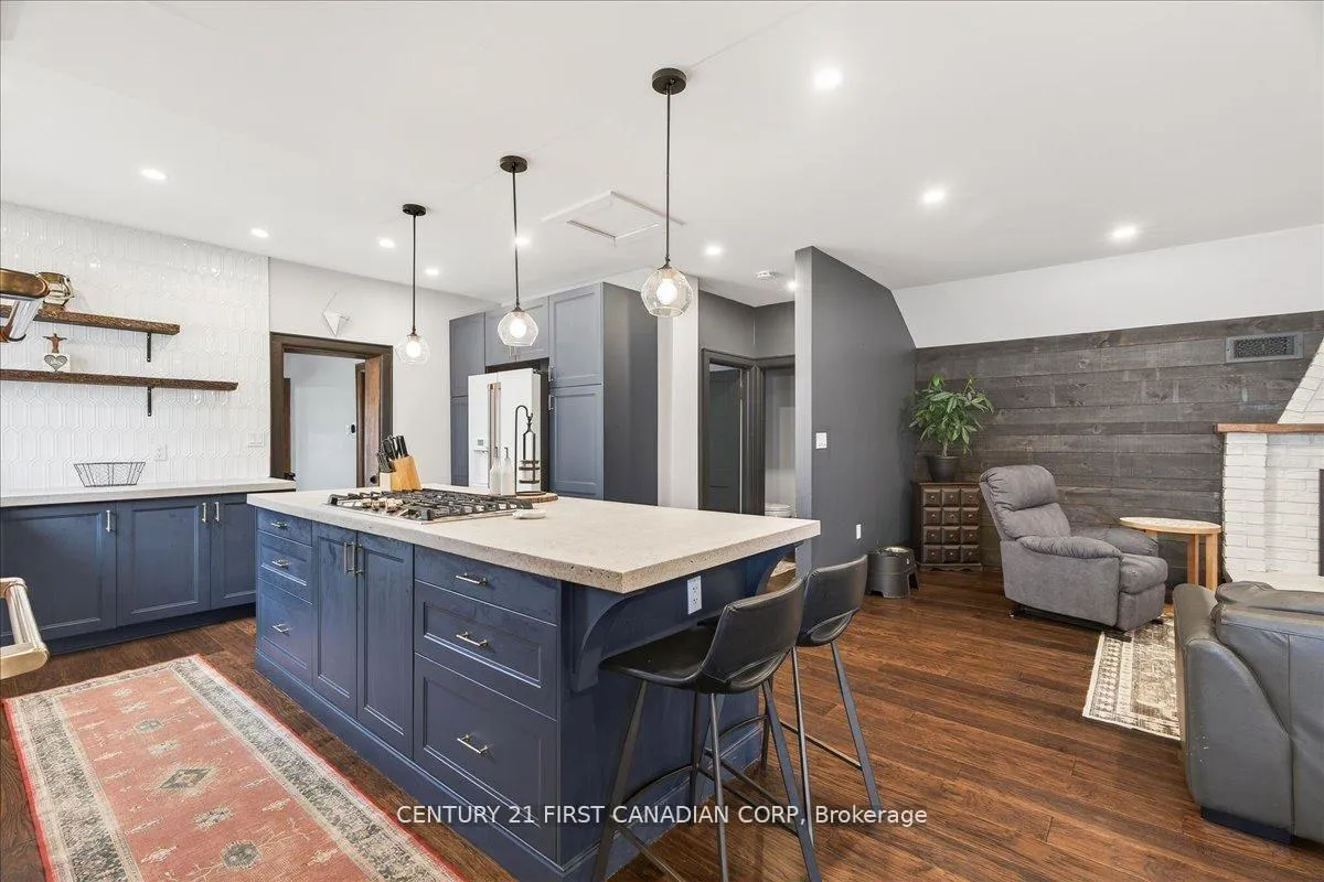 Photo 14 of 18 Colborne Street, Strathroy-Caradoc, NE — HOMEH