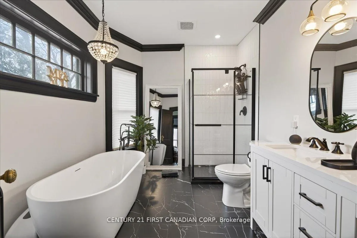 Photo 27 of 18 Colborne Street, Strathroy-Caradoc, NE — HOMEH