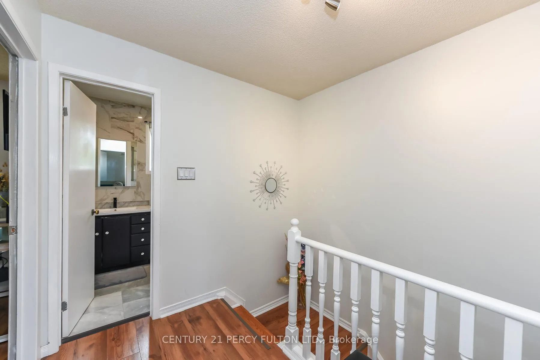 Photo 26 of 233 Murray Street, Brampton, Brampton West — HOMEH