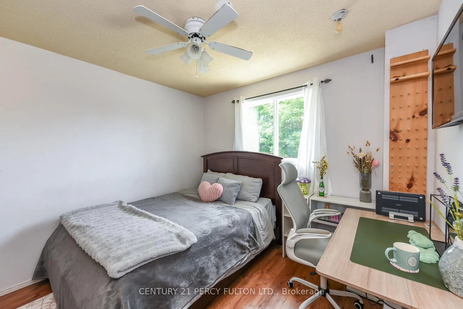 Photo 32 of 233 Murray Street, Brampton, Brampton West — HOMEH