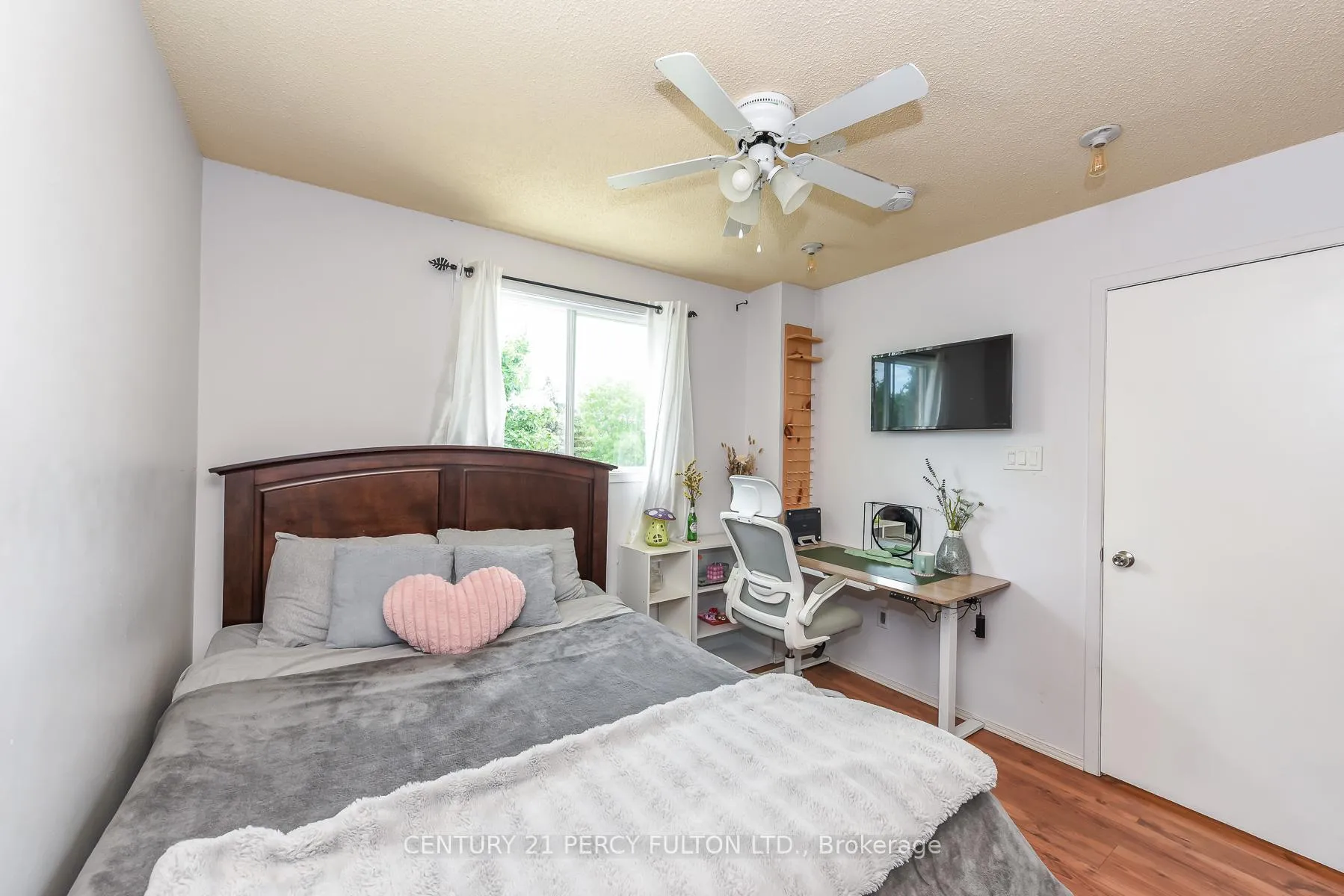 Photo 33 of 233 Murray Street, Brampton, Brampton West — HOMEH