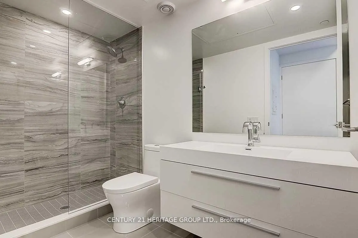 Photo 8 of Unit 2809, 39 Roehampton Avenue, Toronto, Mount Pleasant West — HOMEH