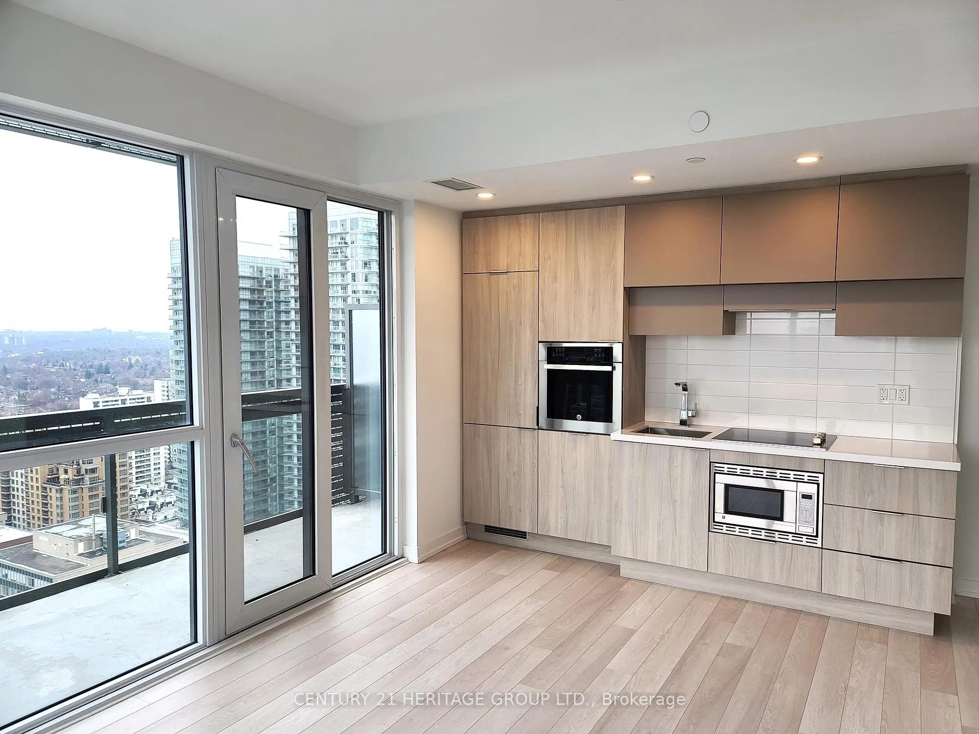 Photo 9 of Unit 2809, 39 Roehampton Avenue, Toronto, Mount Pleasant West — HOMEH