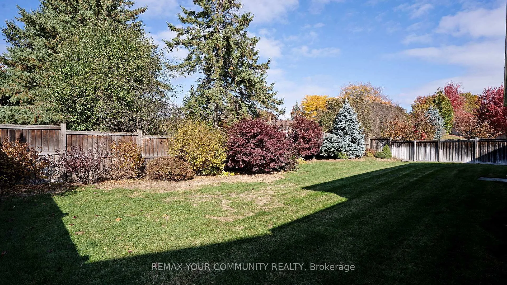 Photo 46 of 34 Mccandless Court, Caledon, Caledon East — HOMEH
