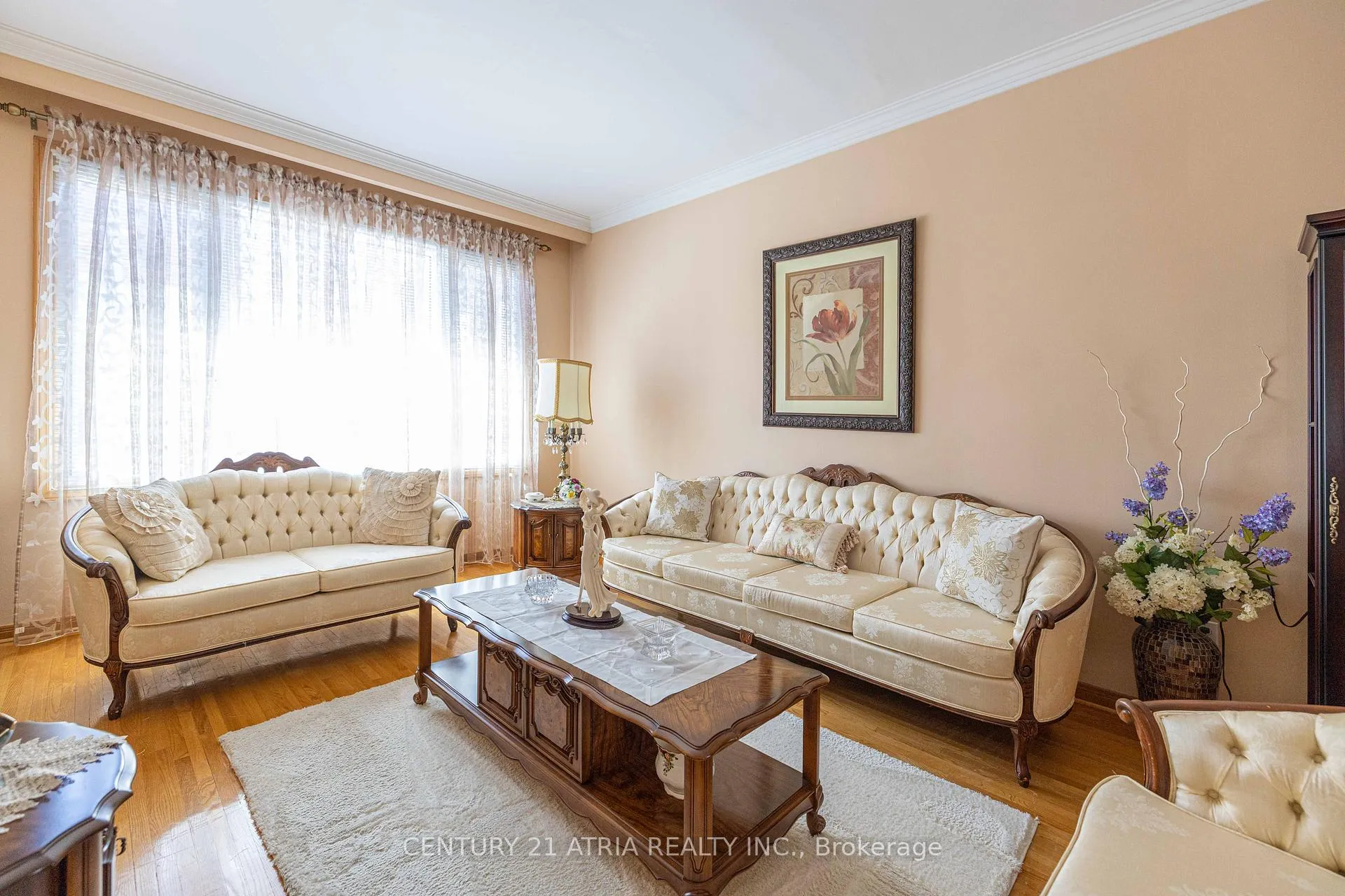 Photo 6 of 33 Morbank Drive, Scarborough, Steeles — HOMEH