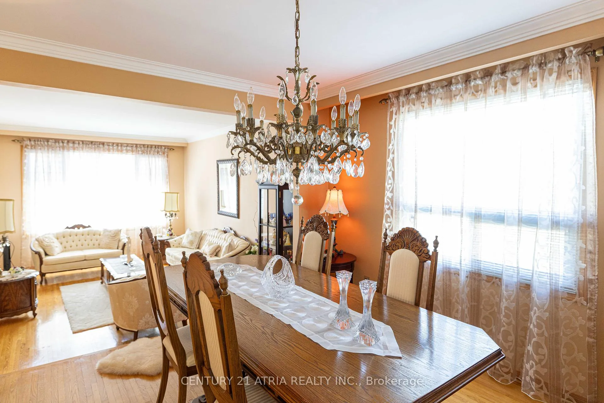 Photo 7 of 33 Morbank Drive, Scarborough, Steeles — HOMEH
