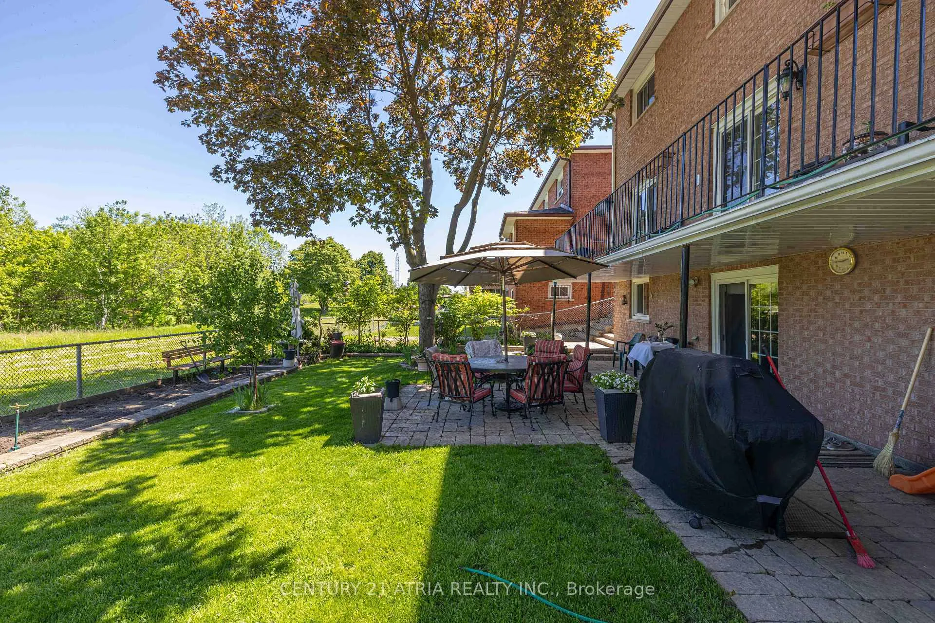 Photo 15 of 33 Morbank Drive, Scarborough, Steeles — HOMEH