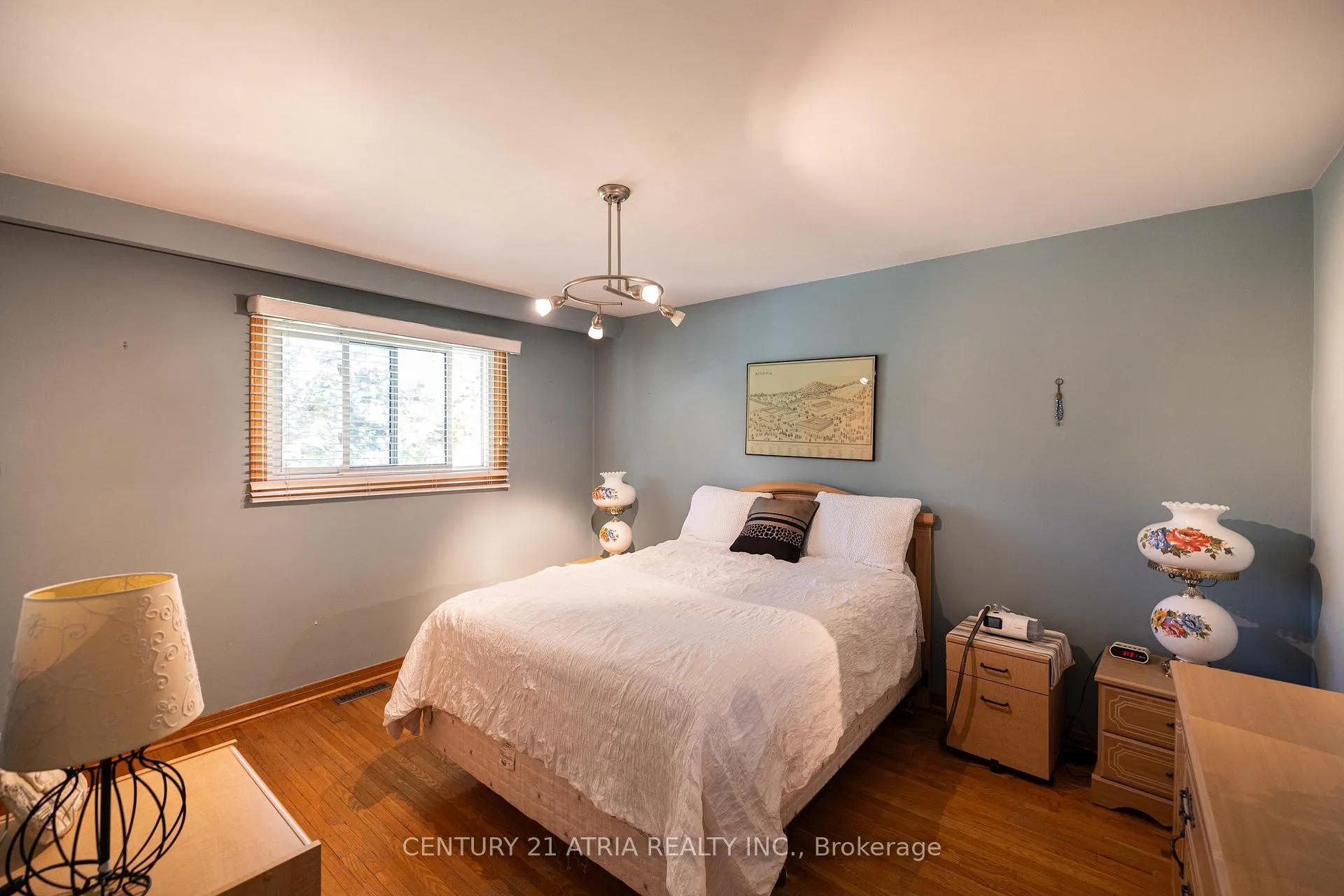 Photo 22 of 33 Morbank Drive, Scarborough, Steeles — HOMEH