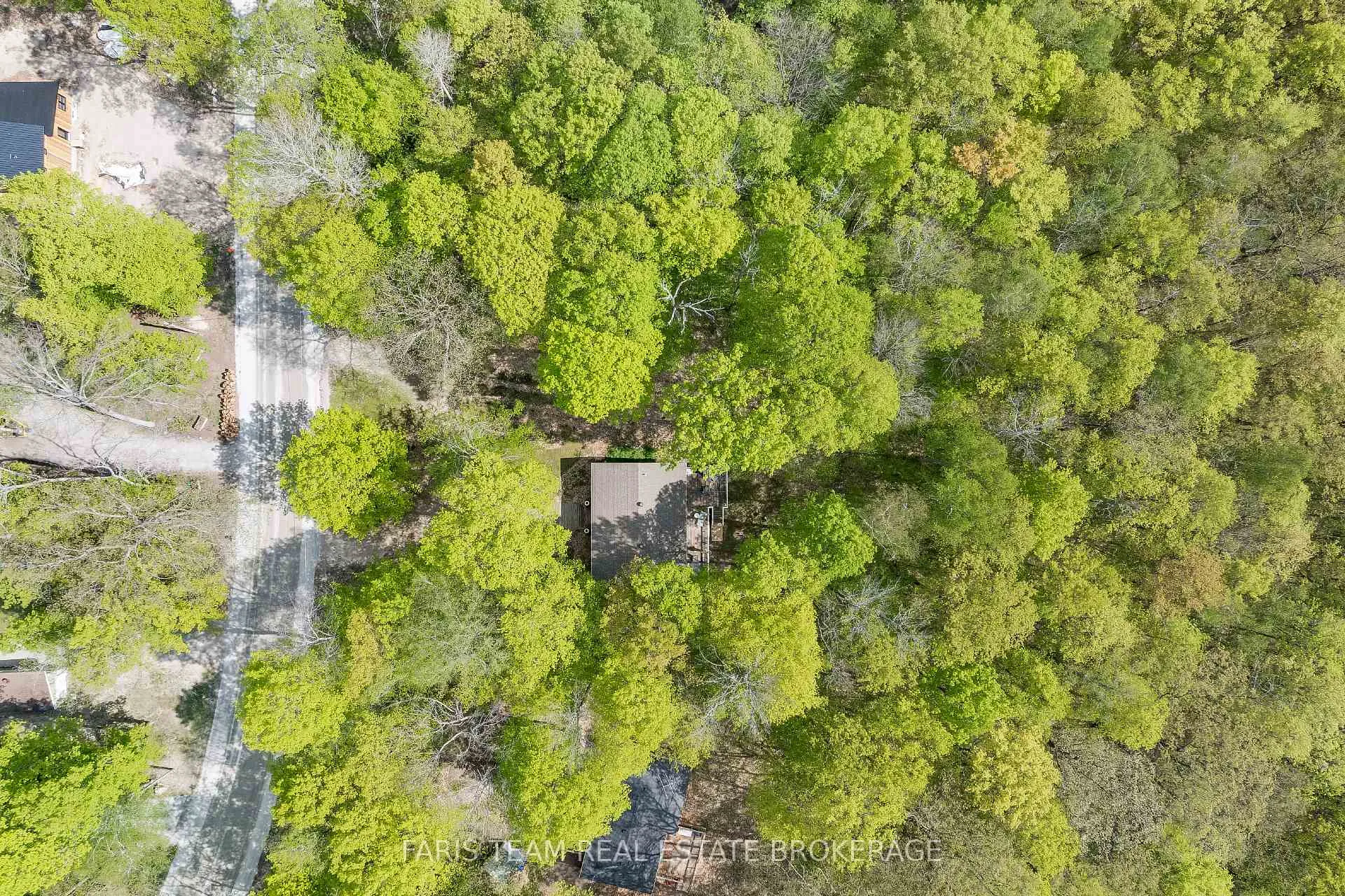 Photo 32 of 104 Silver Birch Drive, Tiny, Rural Tiny — HOMEH
