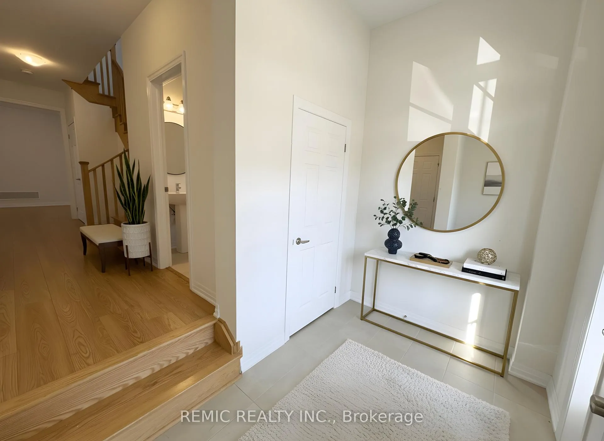 Photo 2 of 242 Flood Avenue, Clarington, Newcastle — HOMEH