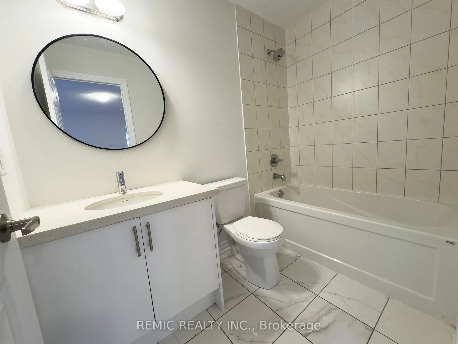 Photo 27 of 242 Flood Avenue, Clarington, Newcastle — HOMEH