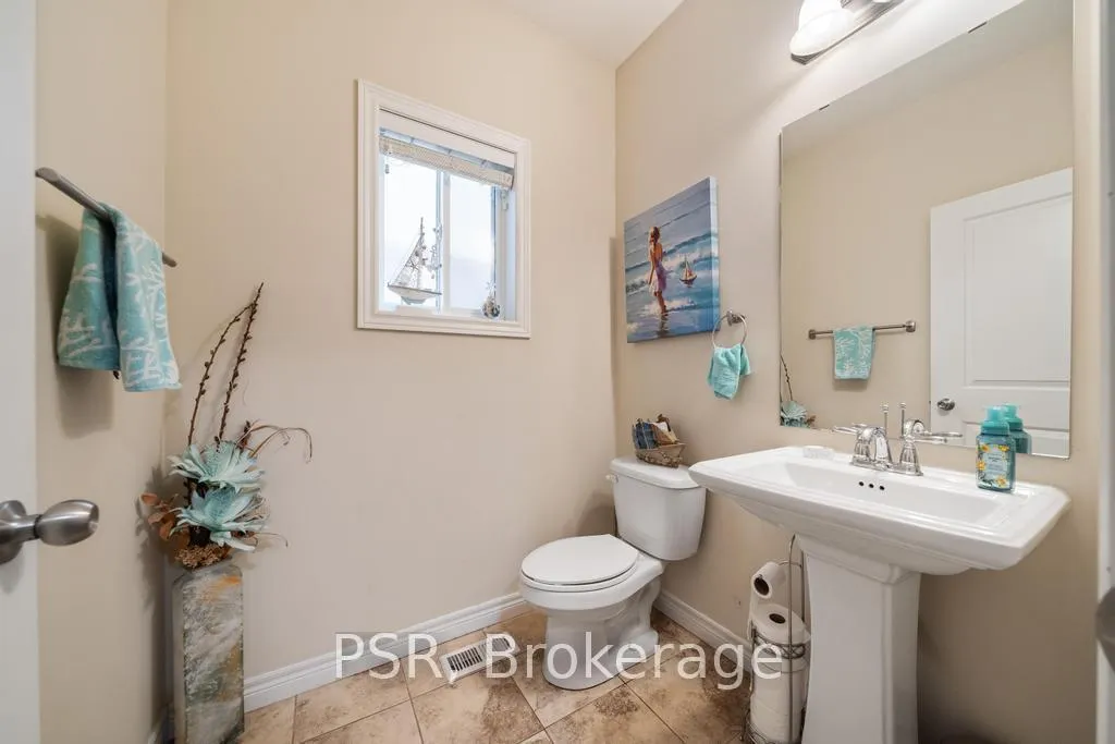 Photo 9 of 514 Old Mud Street, Hamilton, Albion Falls — HOMEH