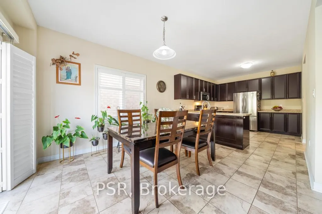 Photo 16 of 514 Old Mud Street, Hamilton, Albion Falls — HOMEH