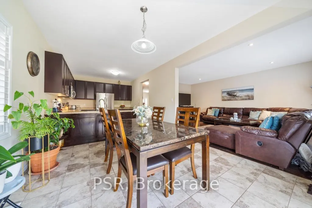 Photo 17 of 514 Old Mud Street, Hamilton, Albion Falls — HOMEH