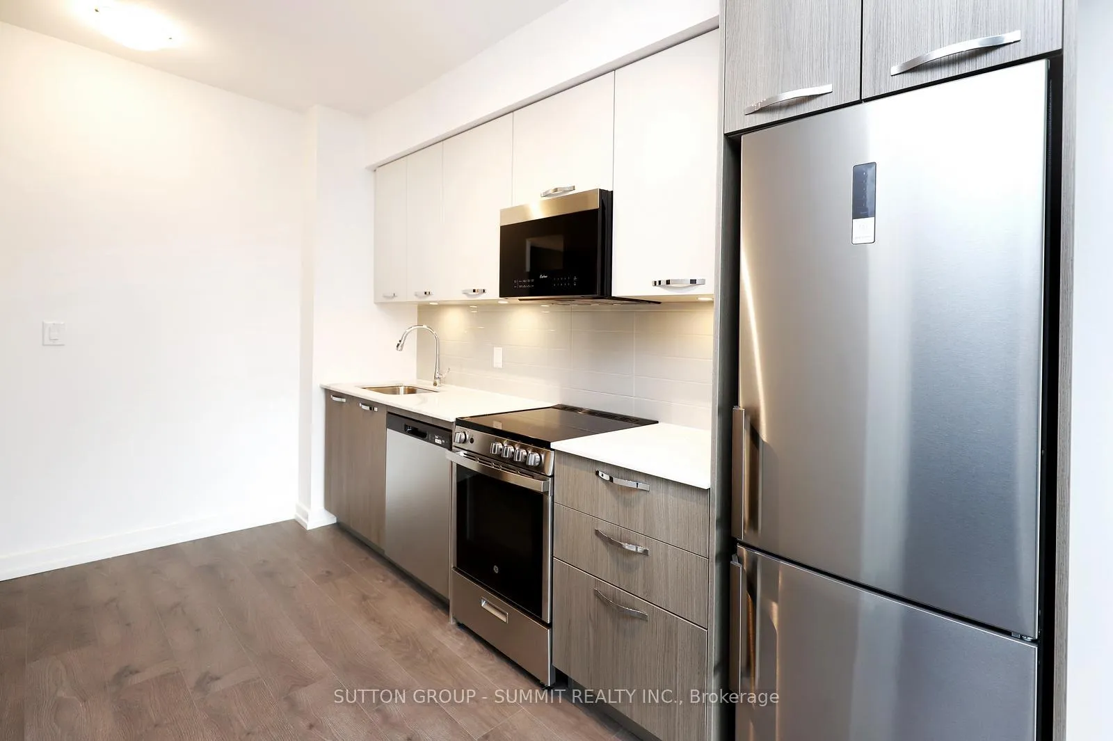 Photo 7 of Unit 1405, 75 James Street S, Hamilton, Corktown — HOMEH
