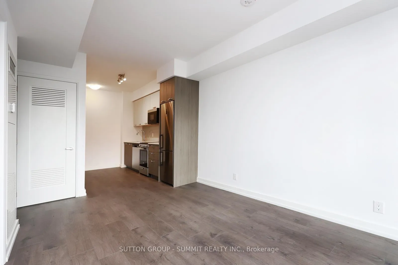 Photo 17 of Unit 1405, 75 James Street S, Hamilton, Corktown — HOMEH