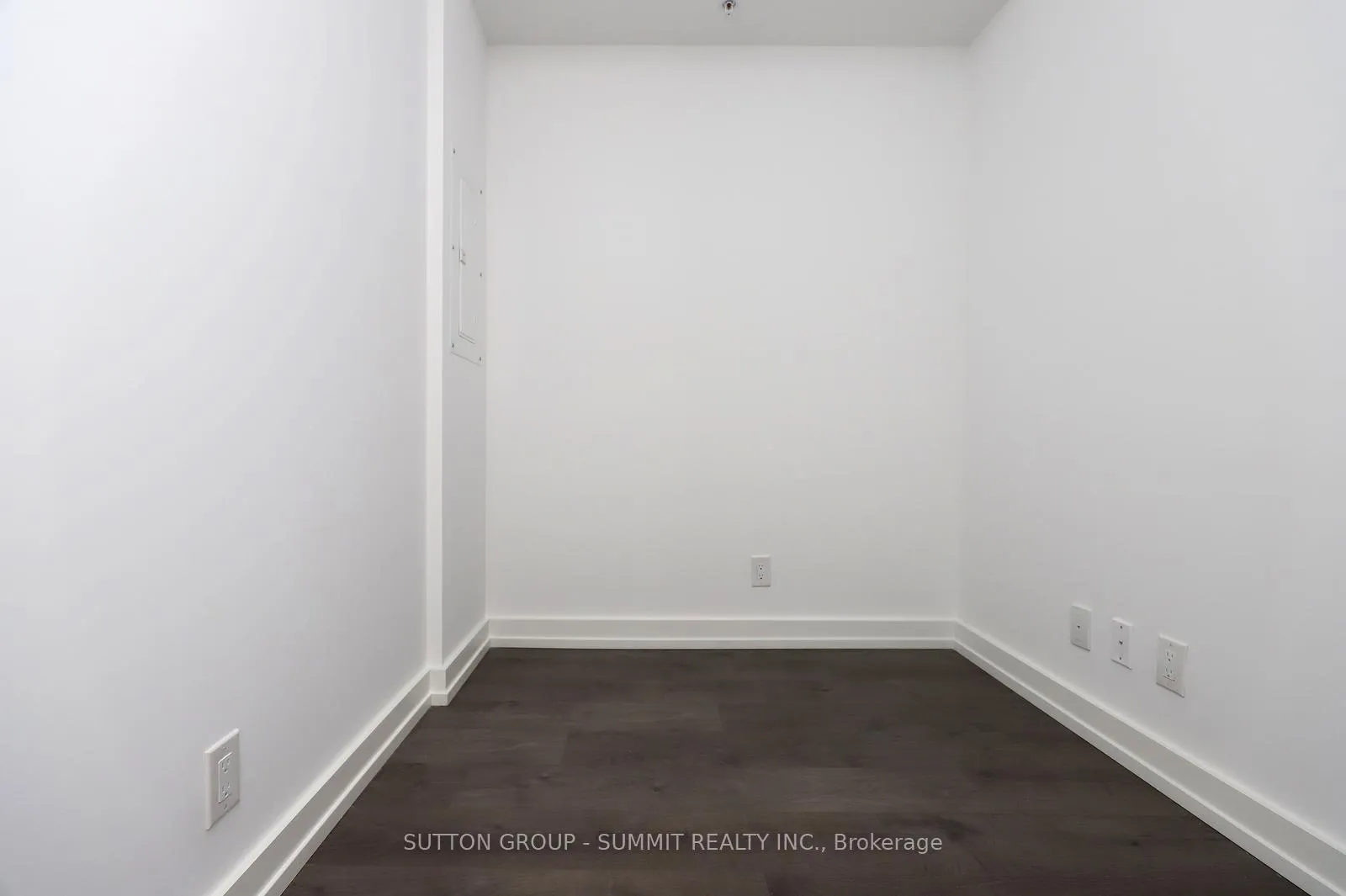 Photo 19 of Unit 1405, 75 James Street S, Hamilton, Corktown — HOMEH