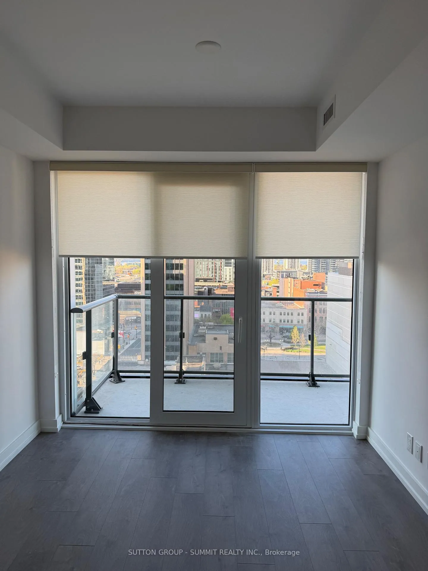 Photo 28 of Unit 1405, 75 James Street S, Hamilton, Corktown — HOMEH