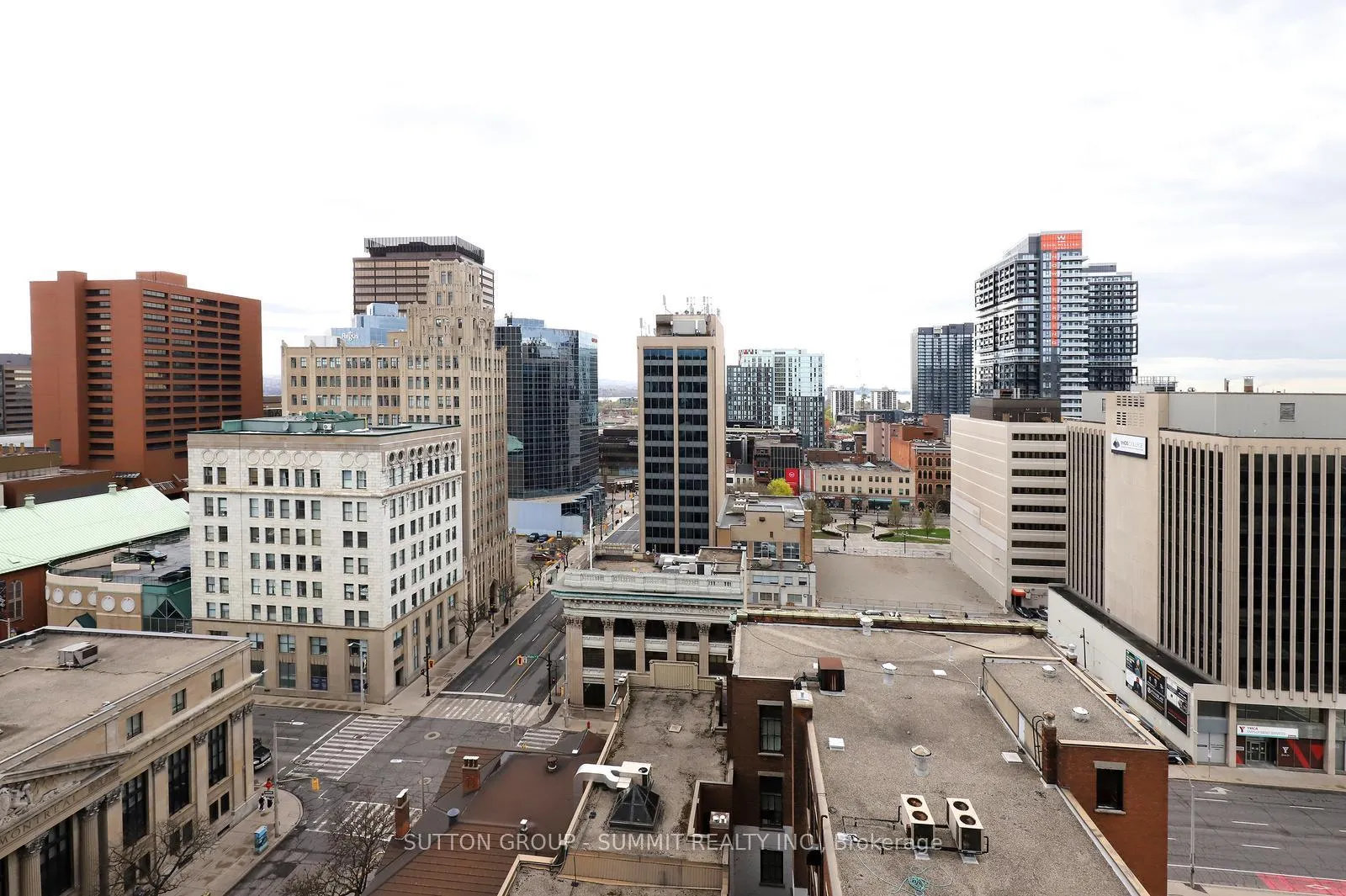 Photo 32 of Unit 1405, 75 James Street S, Hamilton, Corktown — HOMEH