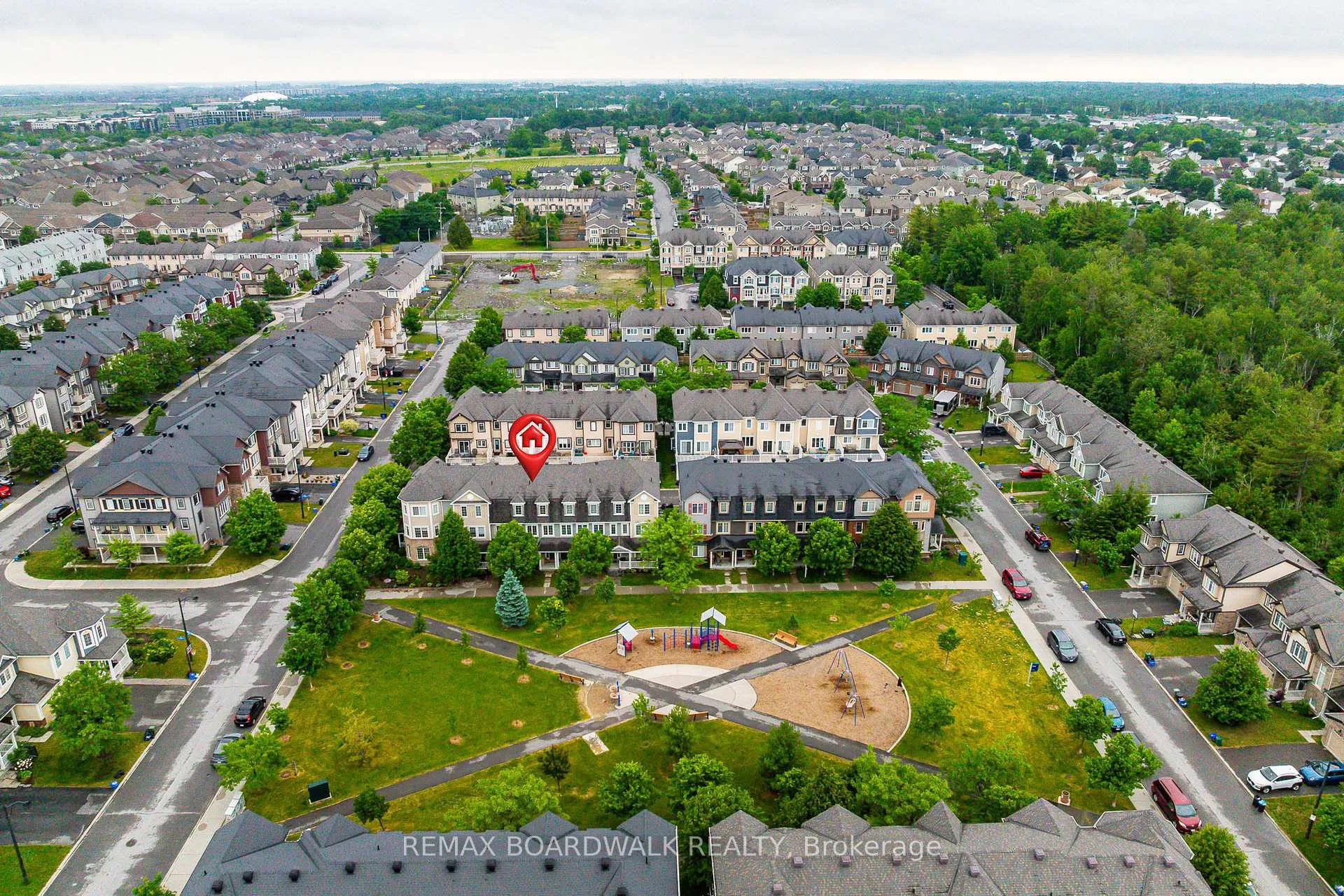 Photo 2 of 84 Brisote Lane, Ottawa, Stittsville (North) — HOMEH