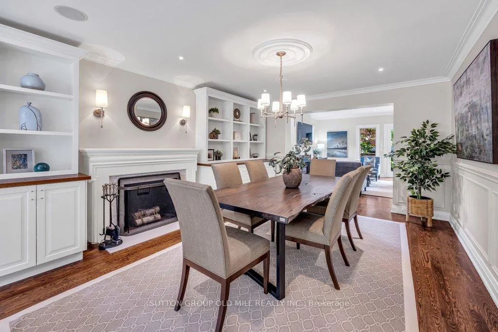 Photo 8 of 38 Edgemore Drive, Etobicoke, Stonegate-Queensway — HOMEH
