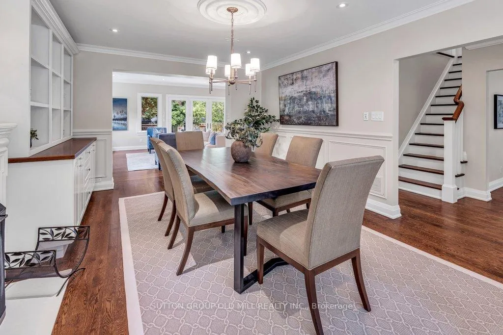 Photo 9 of 38 Edgemore Drive, Etobicoke, Stonegate-Queensway — HOMEH