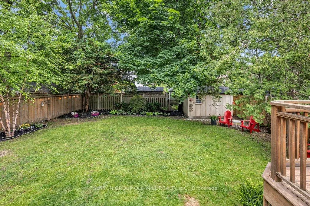 Photo 39 of 38 Edgemore Drive, Etobicoke, Stonegate-Queensway — HOMEH