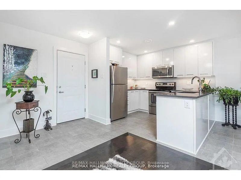 Photo 9 of Unit 10, 340 Tribeca Private, Ottawa, Barrhaven - Longfields — HOMEH