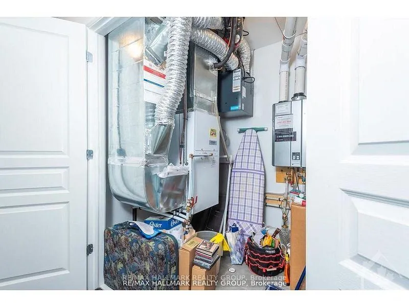 Photo 20 of Unit 10, 340 Tribeca Private, Ottawa, Barrhaven - Longfields — HOMEH