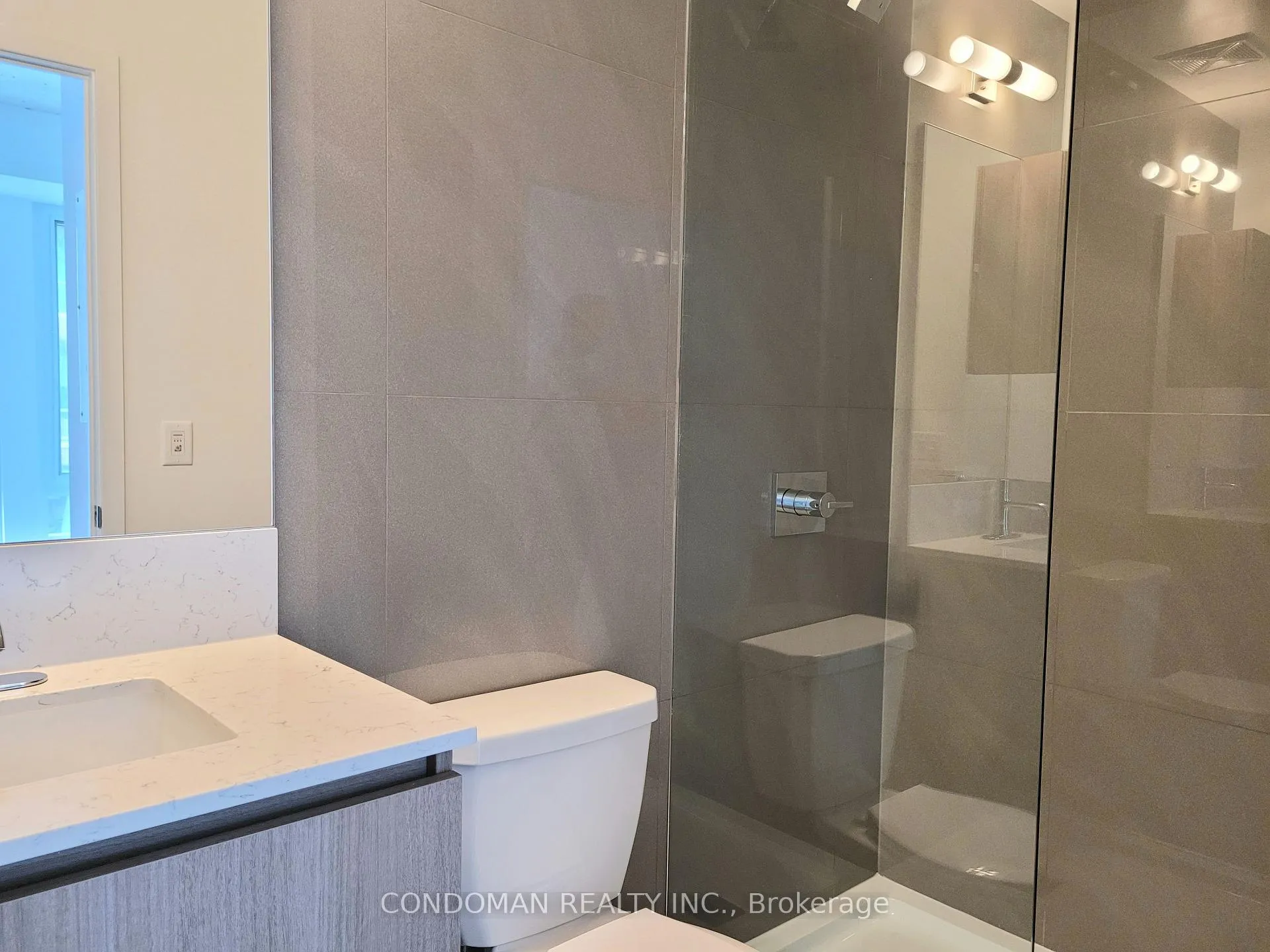 Photo 9 of Unit 404, 45 Baseball Place, Toronto, South Riverdale — HOMEH