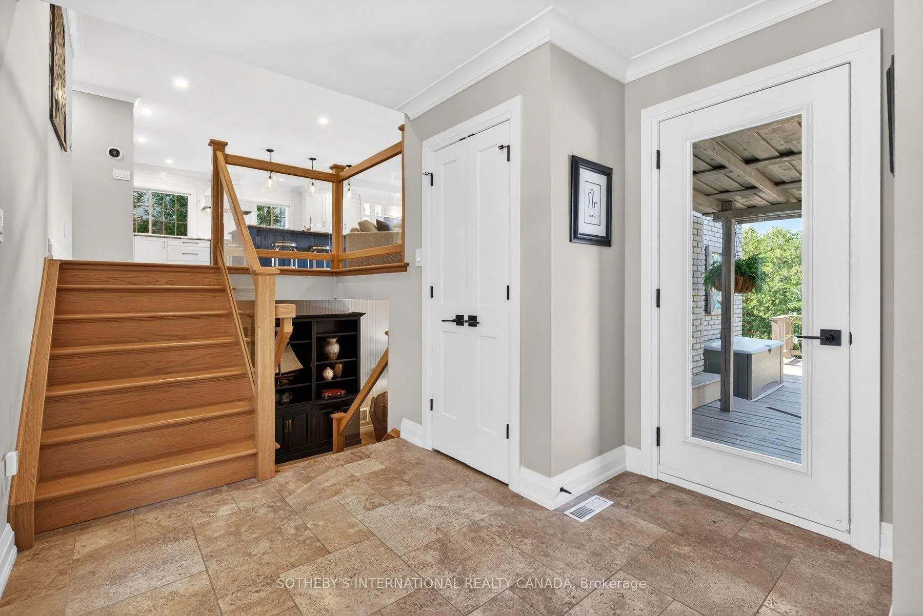 Photo 7 of 1115 Havendale Boulevard, Burlington, Tyandaga — HOMEH