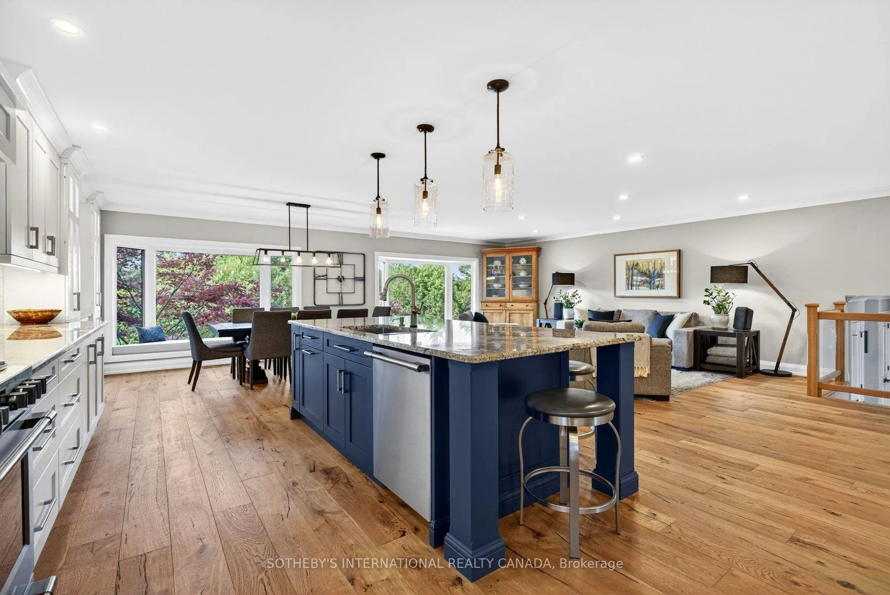 Photo 13 of 1115 Havendale Boulevard, Burlington, Tyandaga — HOMEH