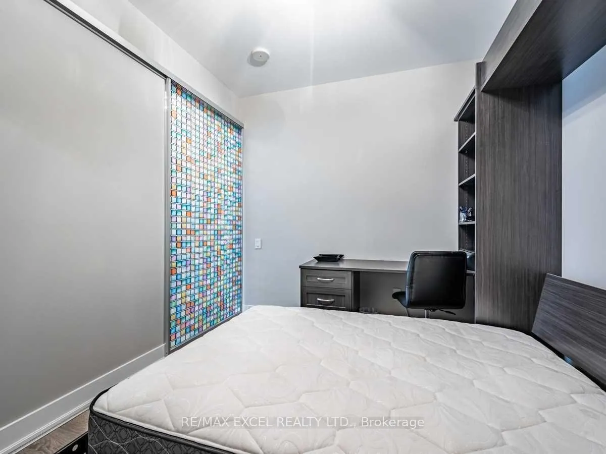 Photo 17 of Unit 619, 30 Roehampton Avenue, Toronto, Mount Pleasant East — HOMEH