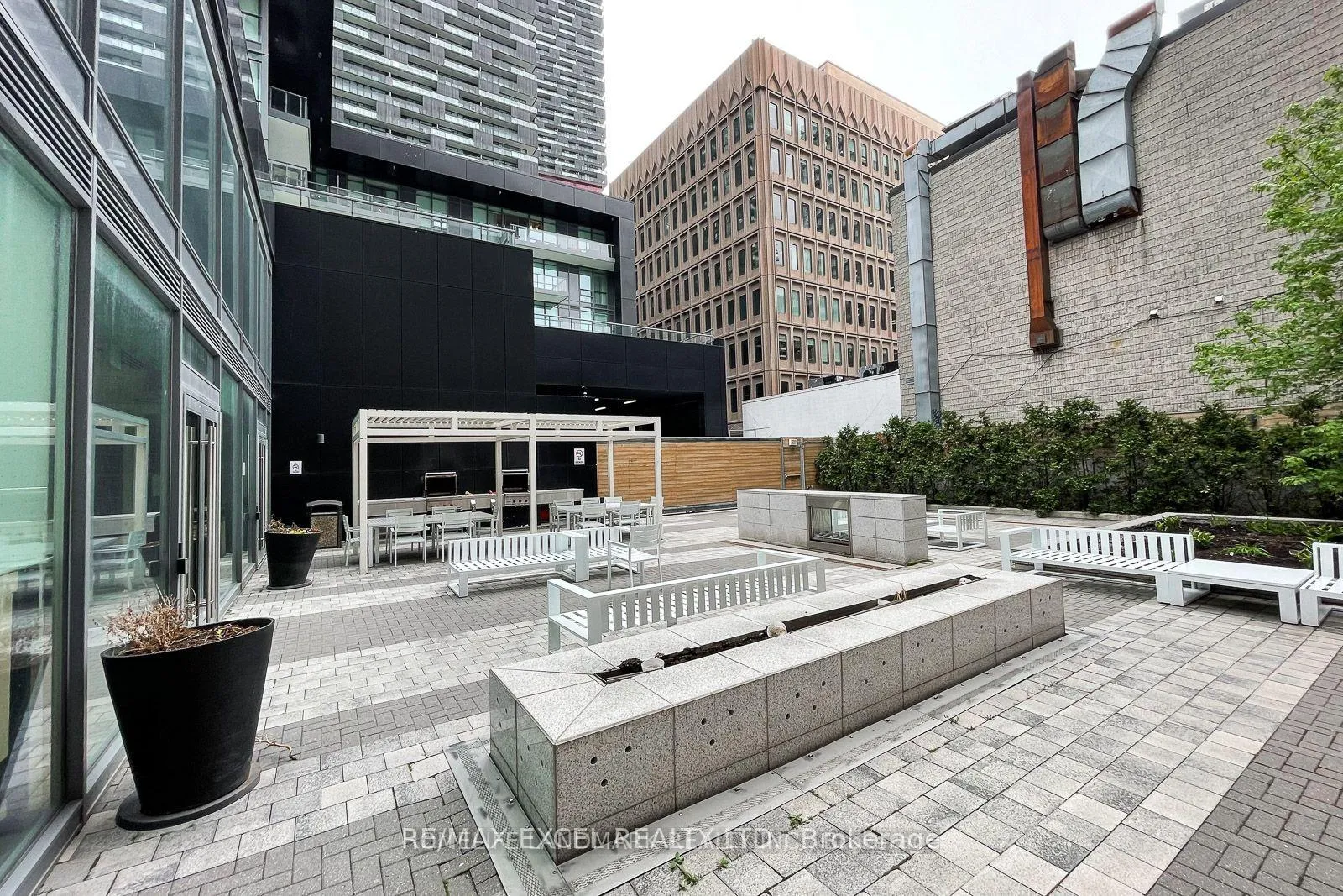 Photo 29 of Unit 619, 30 Roehampton Avenue, Toronto, Mount Pleasant East — HOMEH
