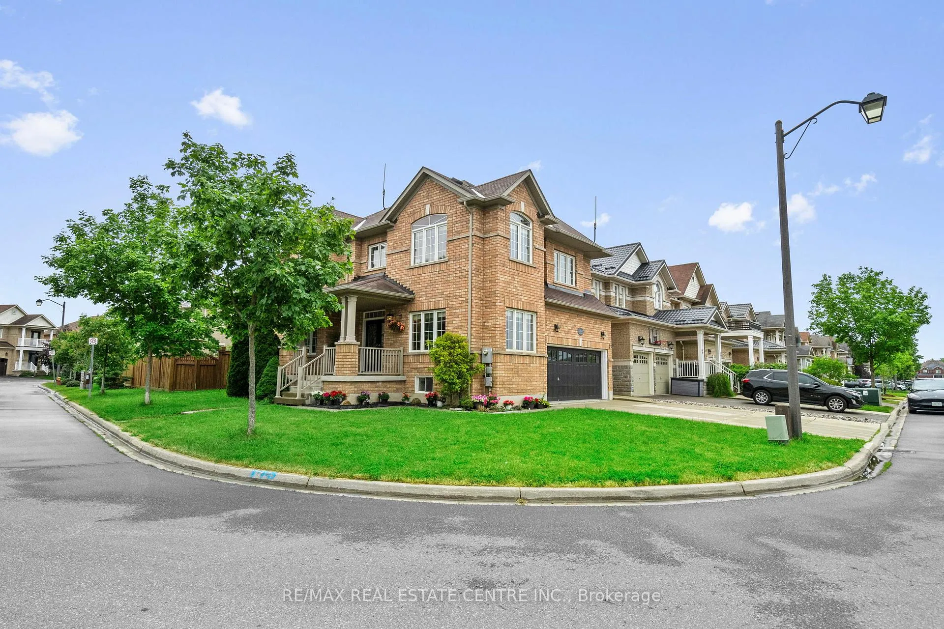 Photo 1 of 1360 Rolph Terrace, Milton, Beaty — HOMEH