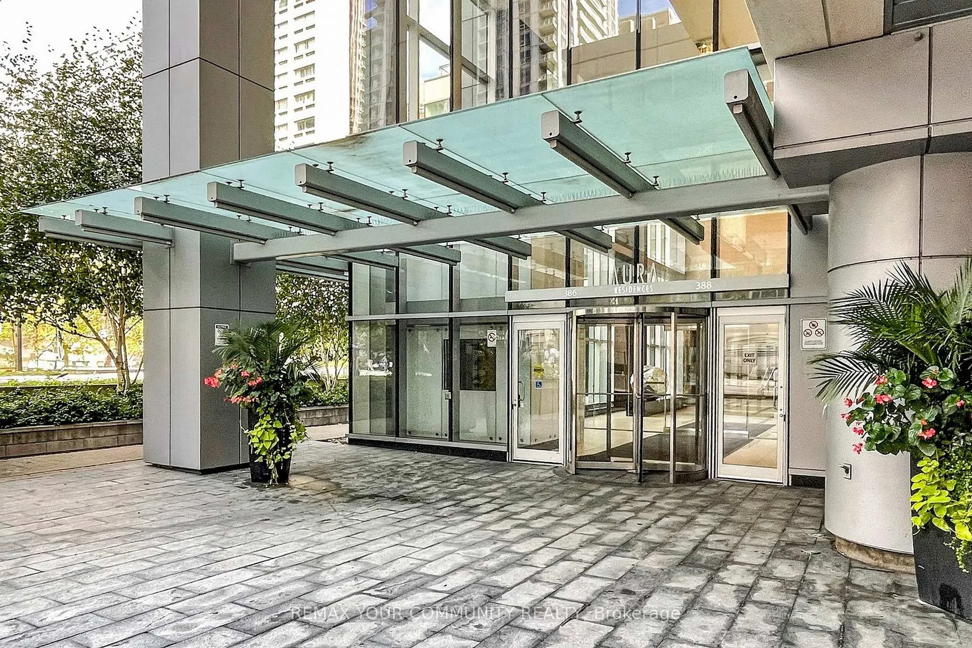 Photo 3 of Unit 3904, 386 Yonge Street, Toronto, Bay Street Corridor — HOMEH