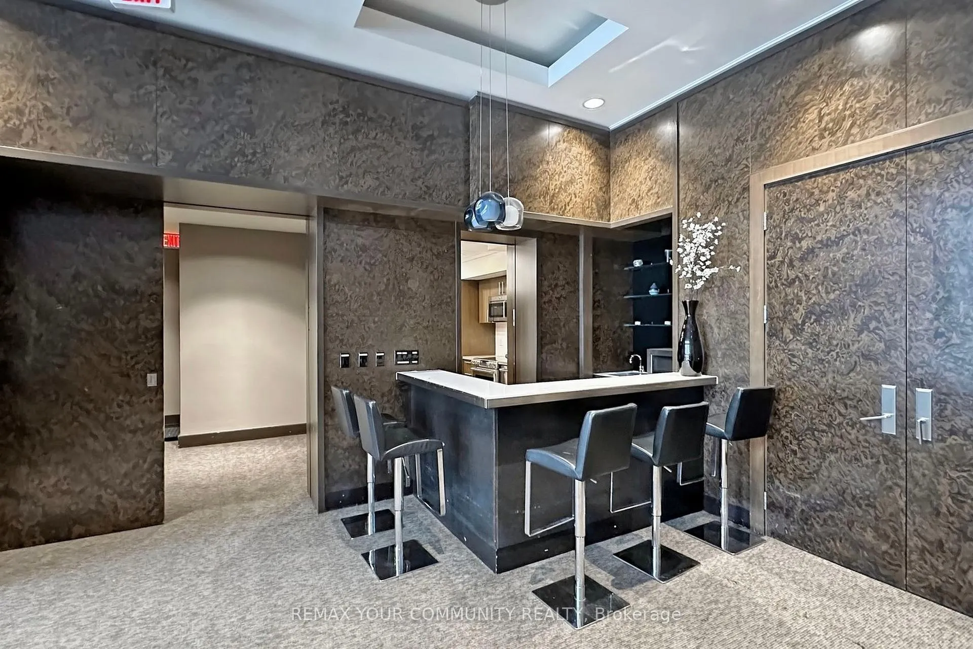 Photo 13 of Unit 3904, 386 Yonge Street, Toronto, Bay Street Corridor — HOMEH