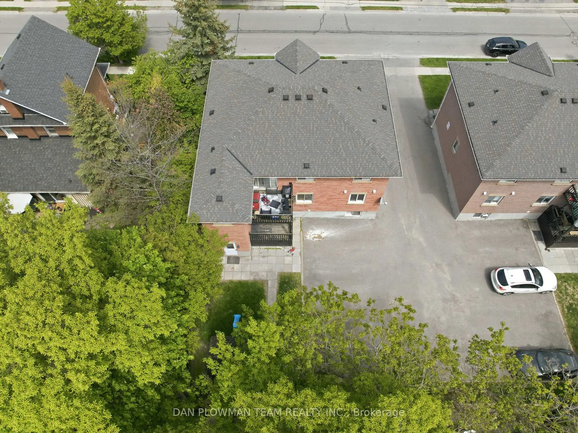 Photo 9 of 176 Nassau Street, Oshawa, Vanier — HOMEH