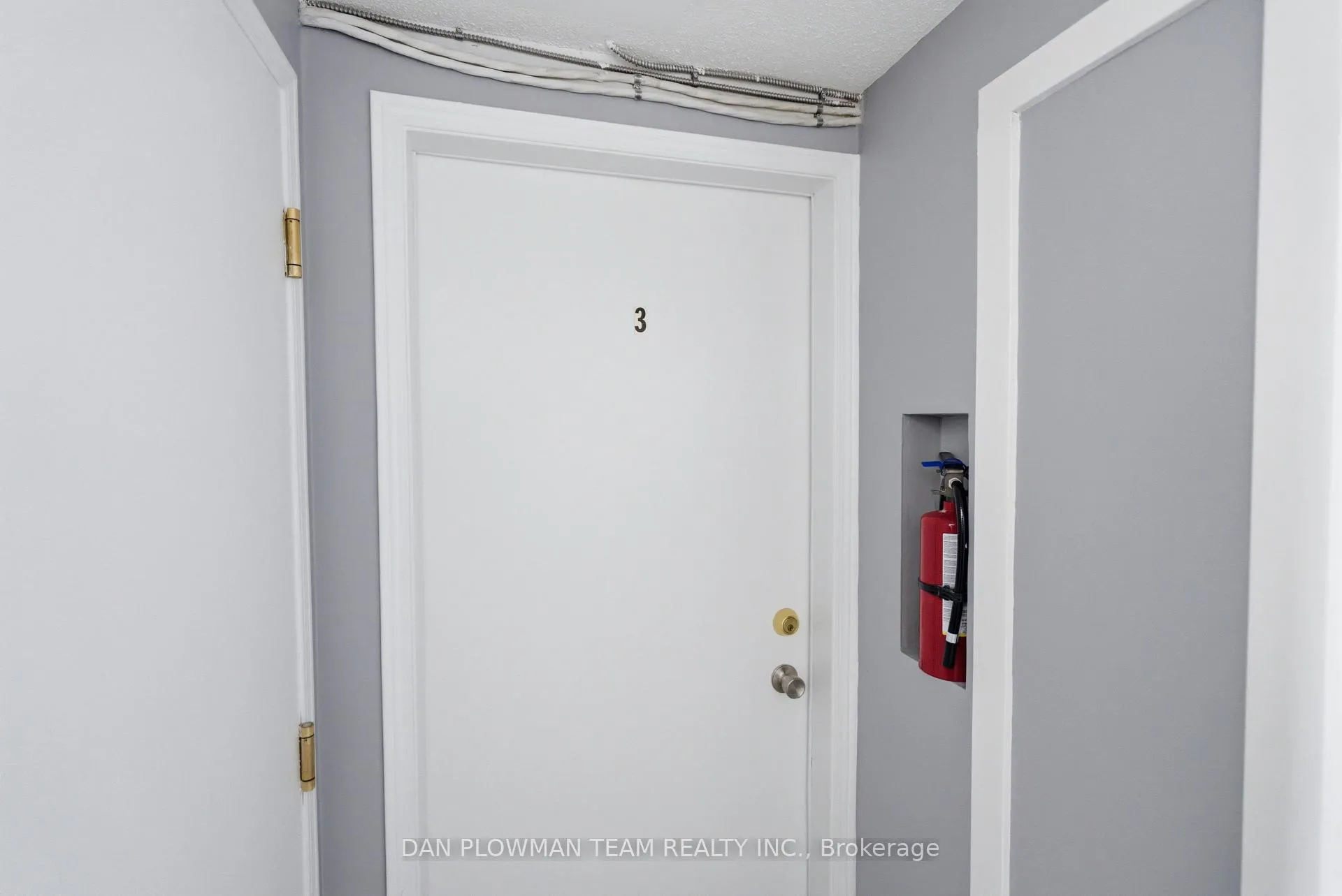 Photo 10 of 176 Nassau Street, Oshawa, Vanier — HOMEH
