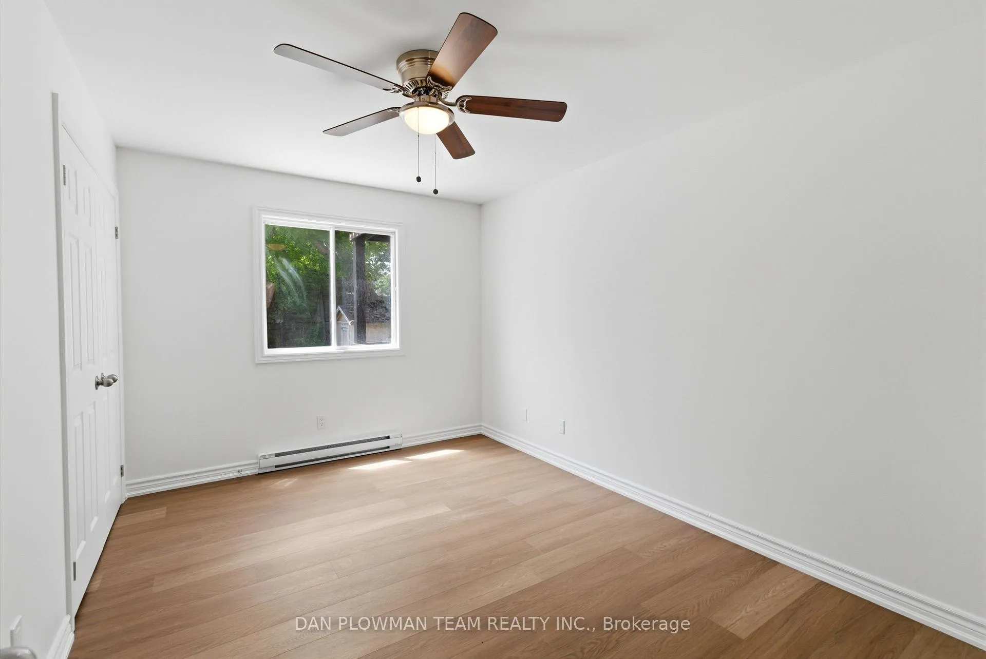 Photo 31 of 176 Nassau Street, Oshawa, Vanier — HOMEH